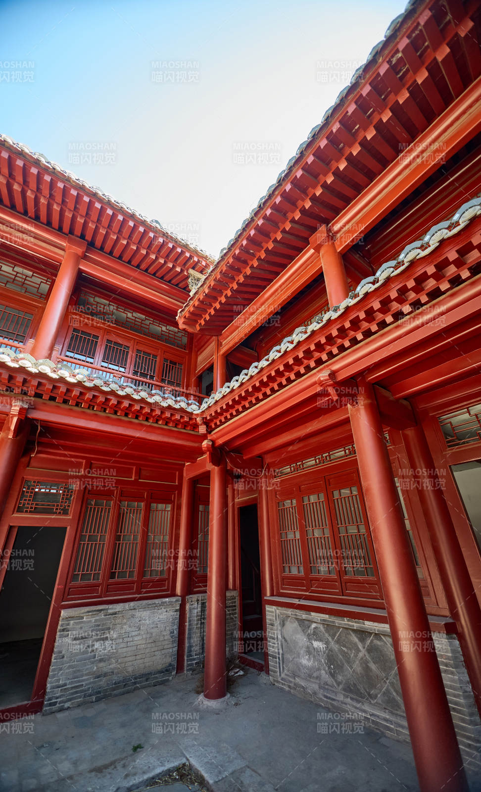 传统中式古建木结构中式四合院图片