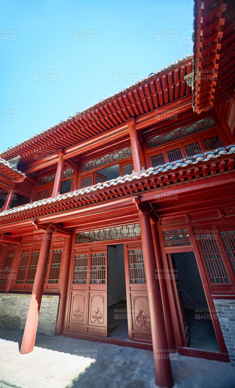 传统中式古建木结构中式四合院图片
