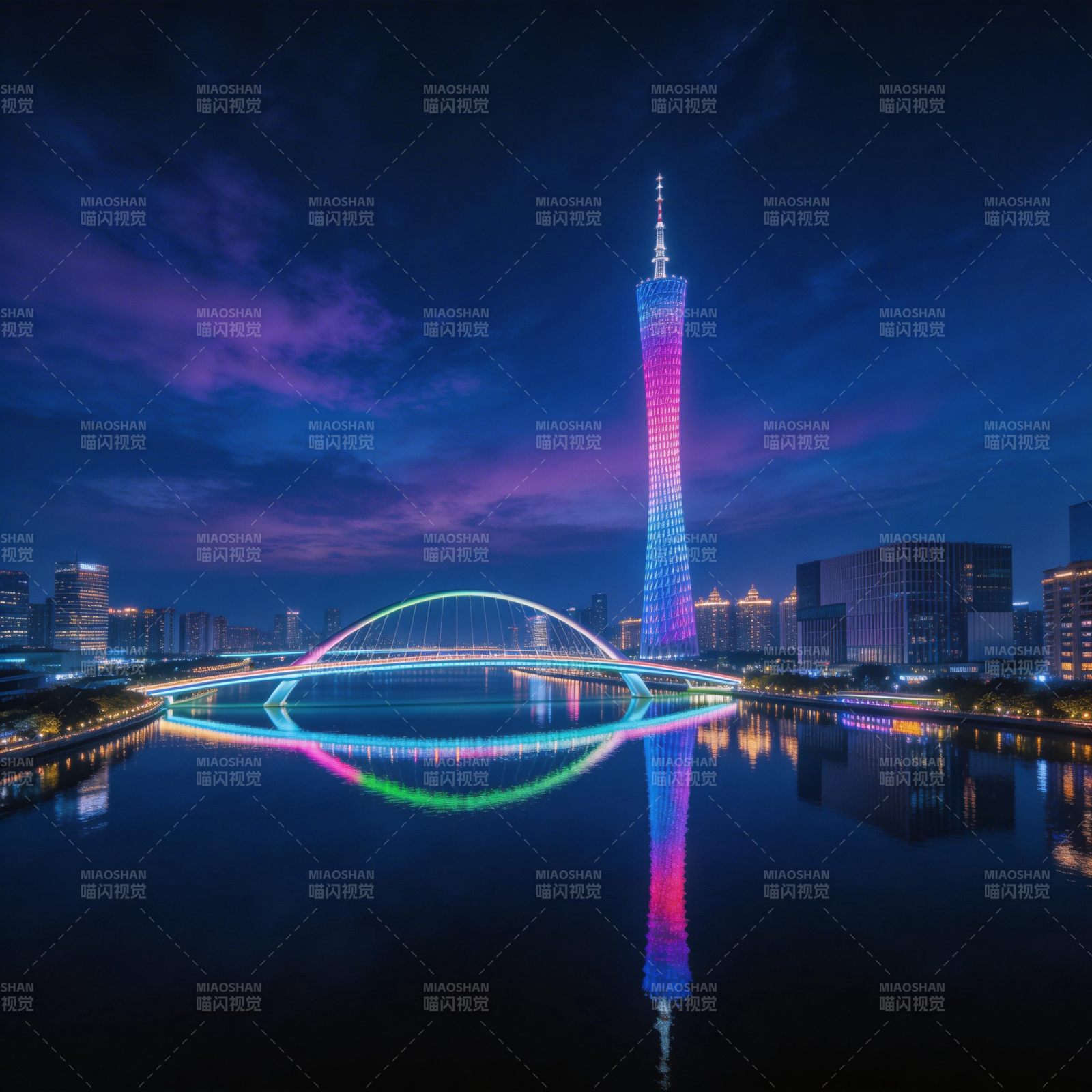 广州塔夜景 霓虹倒影如画图片