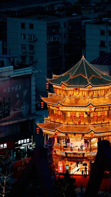 郑州灯火映城央图片