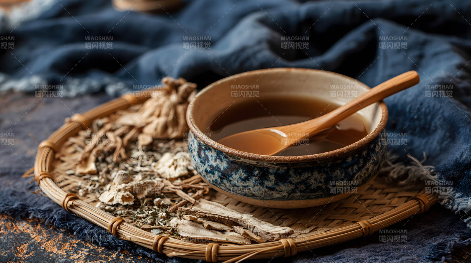中药汤 古法养生图片