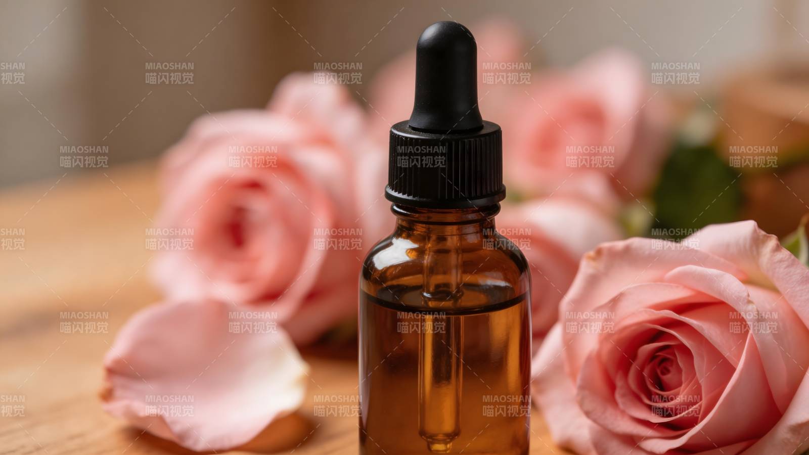 玫瑰精油 自然芬芳疗愈图片