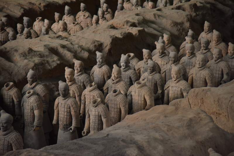 兵马俑阵列壮观震撼图片