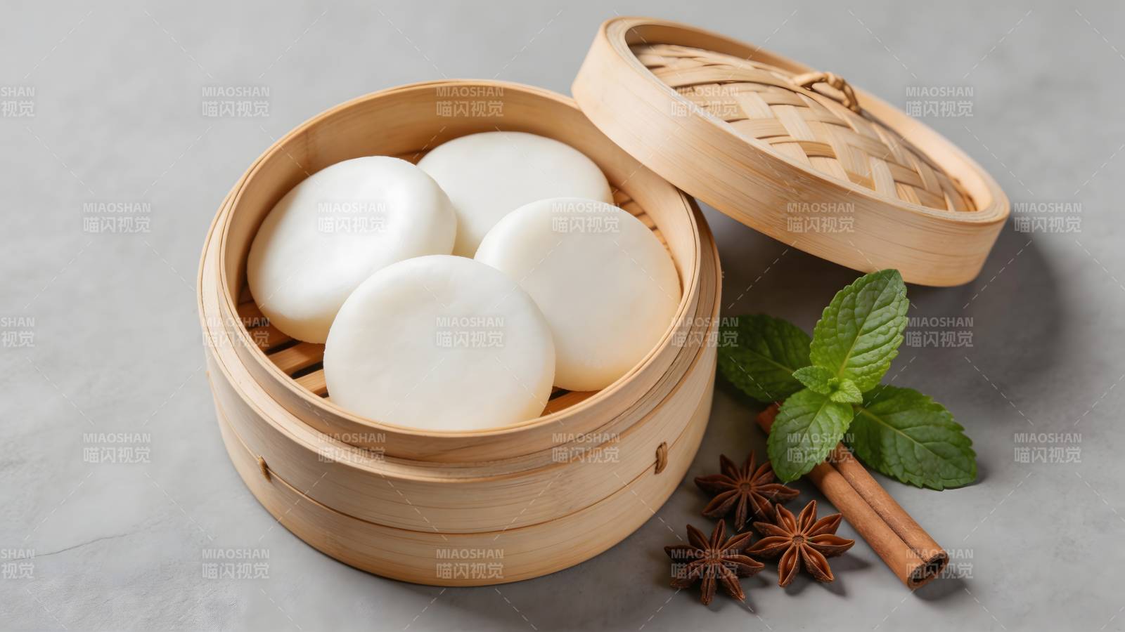 竹笼蒸白糕 香叶伴桂皮图片