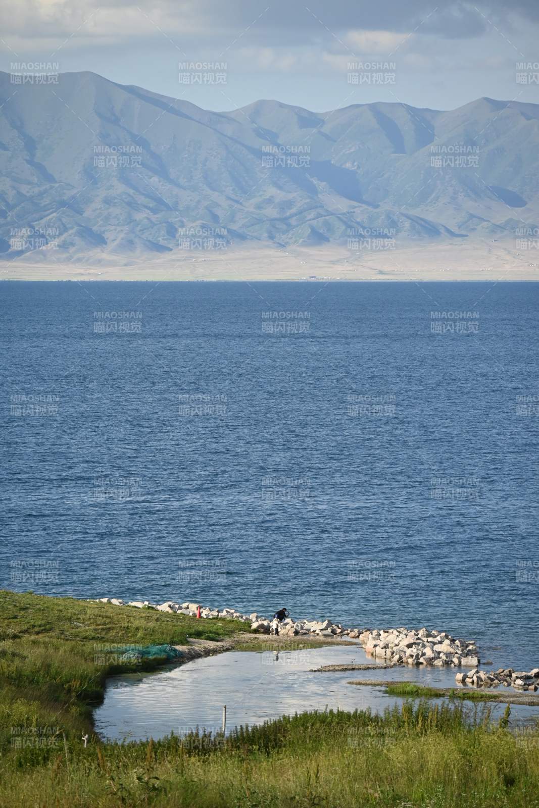 湖光山色 静谧悠然图片