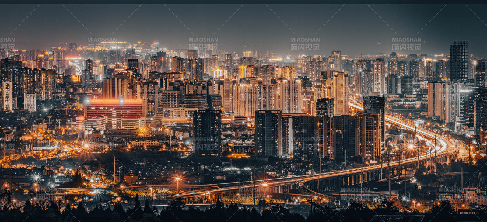 璀璨夜城 流光溢彩都市夜景图片