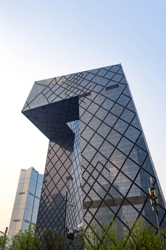 央视大楼 大裤衩 仰拍北京图片