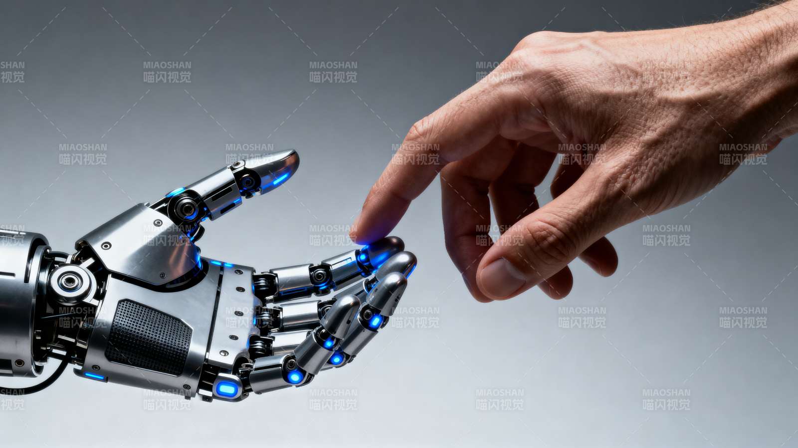 人机指尖轻触 未来已来图片