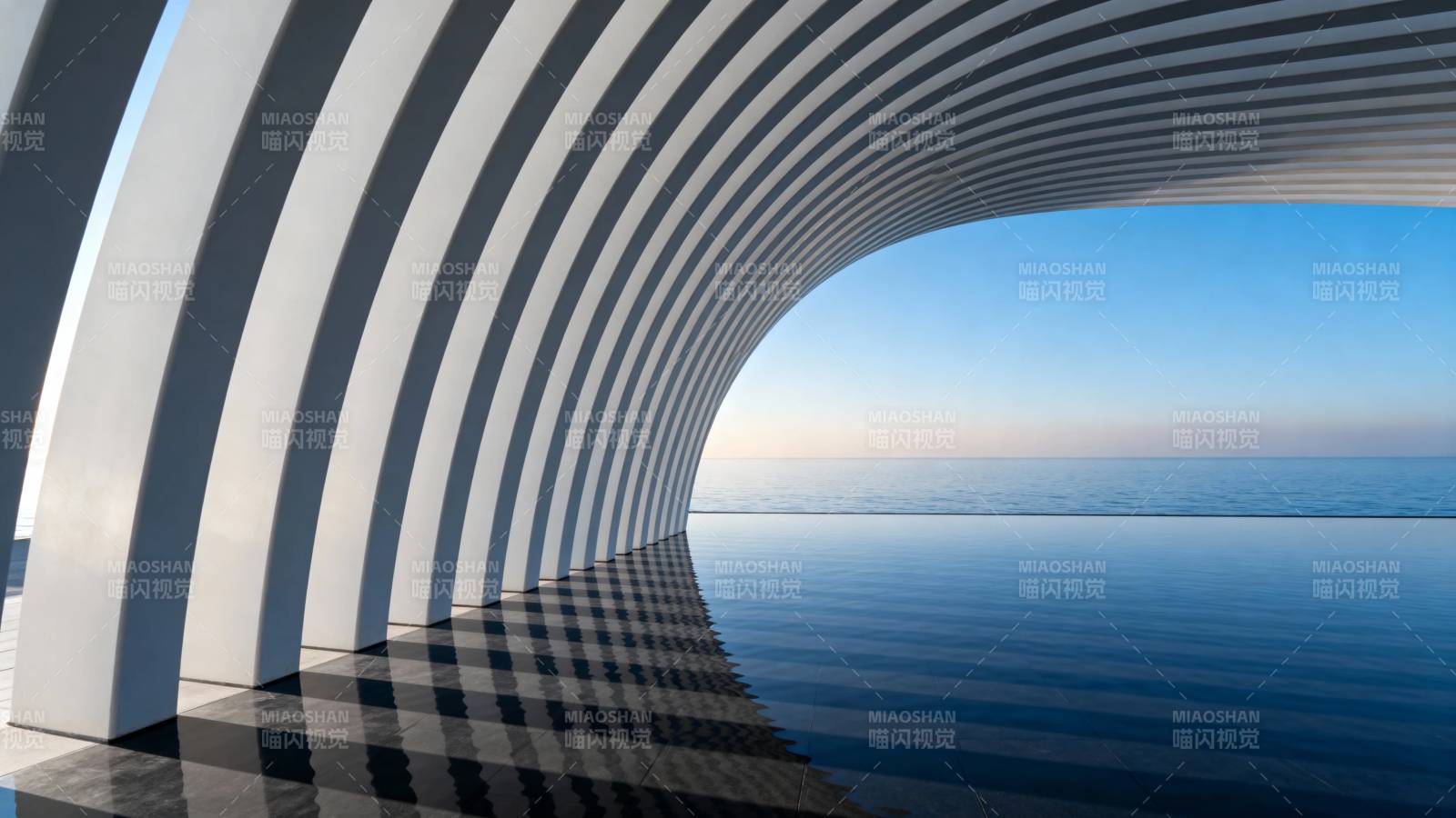 弧形廊道通向海天一线图片