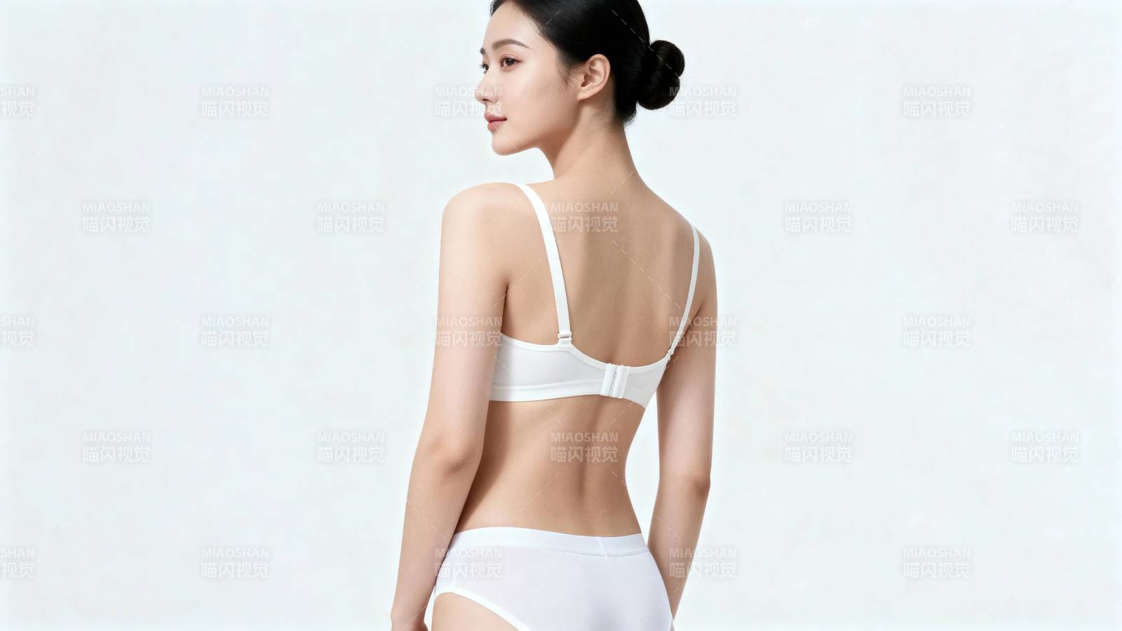 白内衣背影 简约优雅美图片