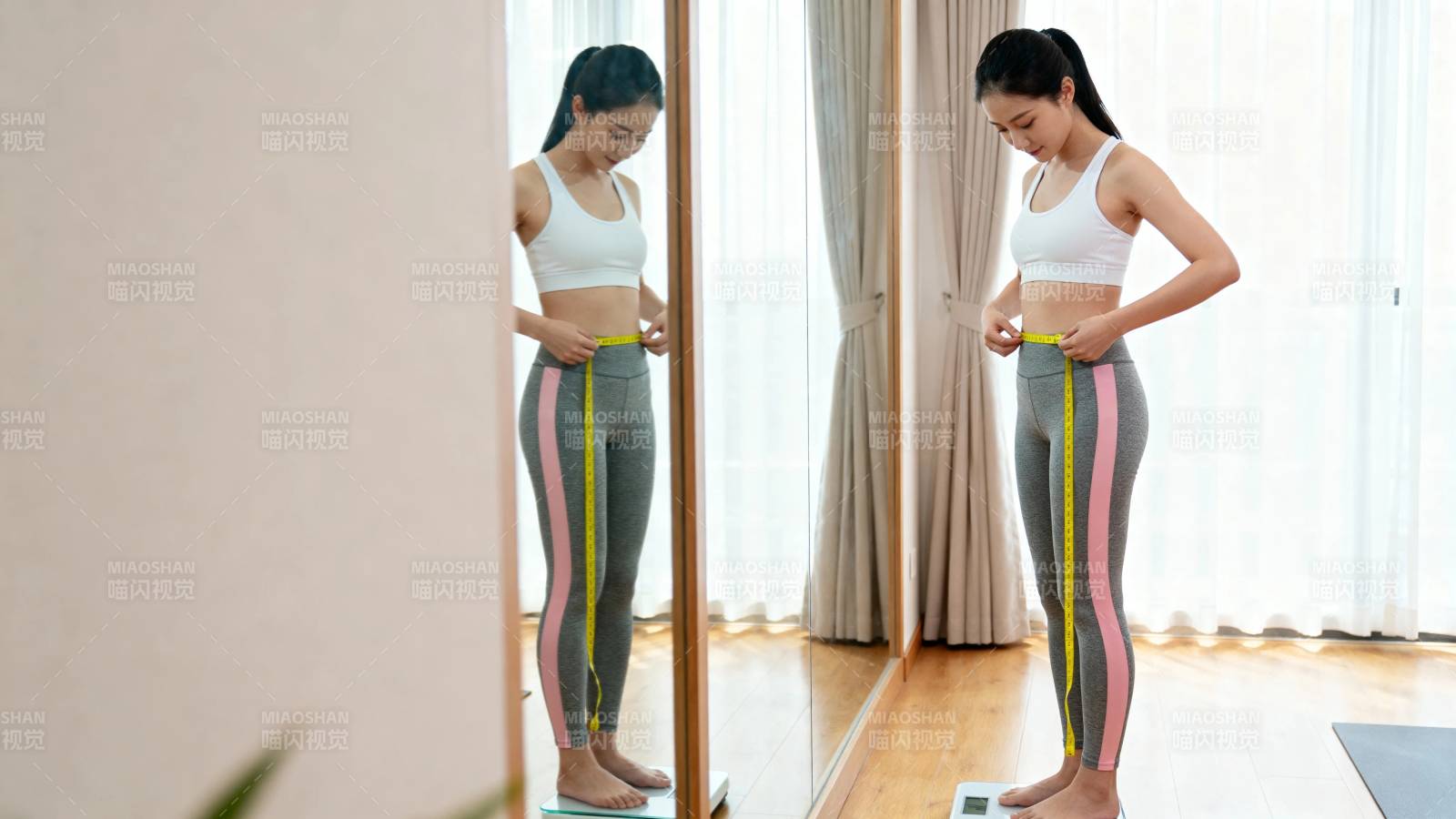 镜前量腰围 健身成果显图片