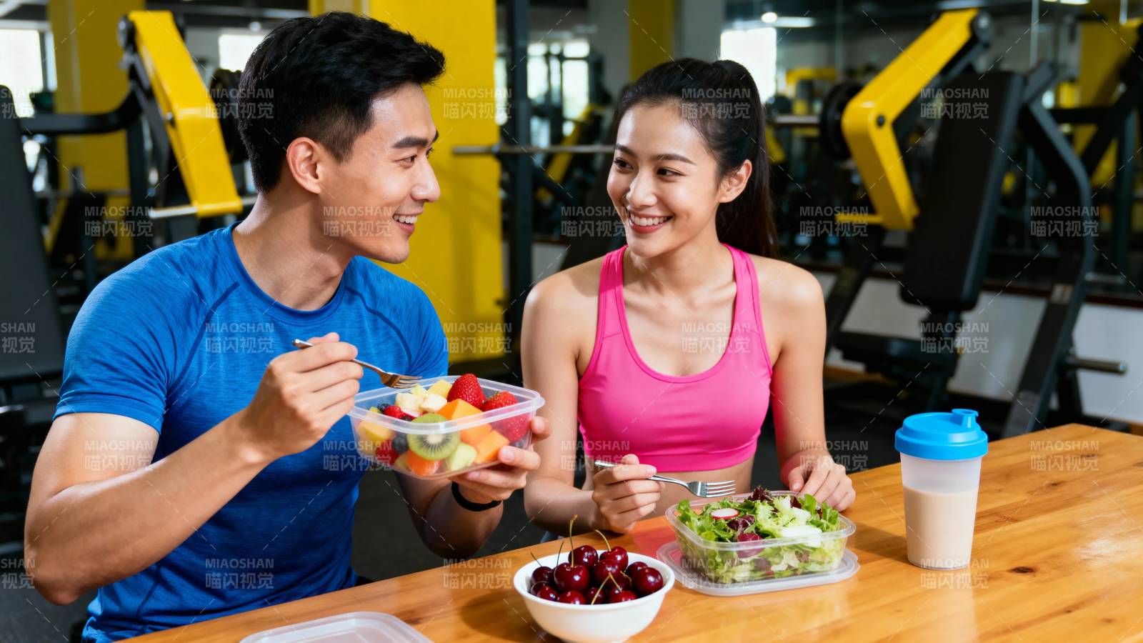 健身后健康餐 甜蜜共享时光图片