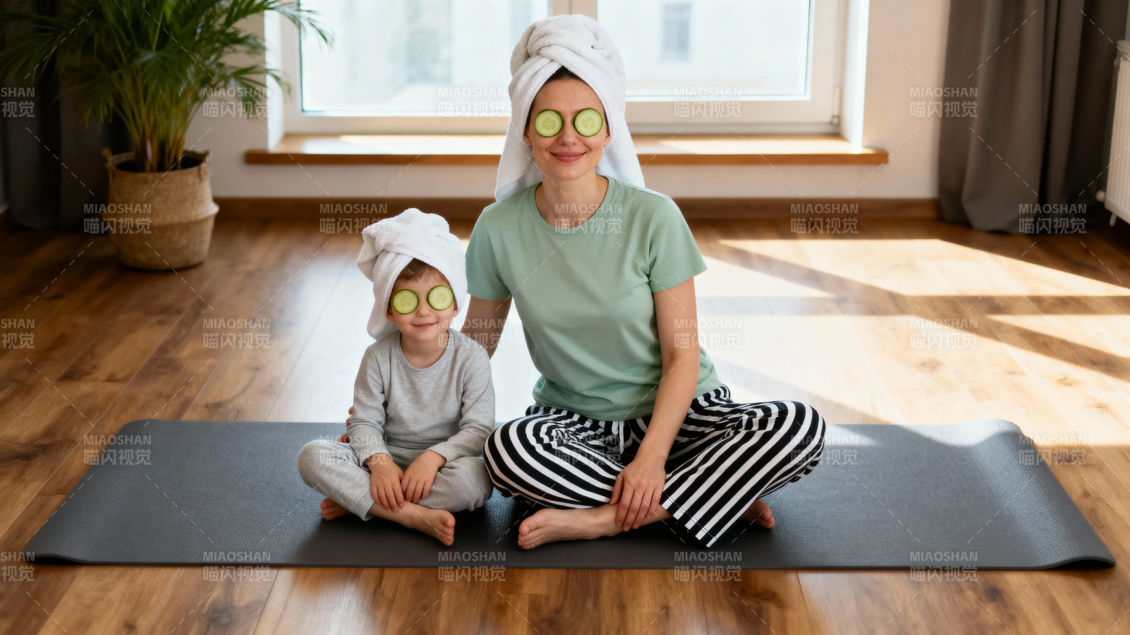 母子瑜伽时光 黄瓜片护眼图片