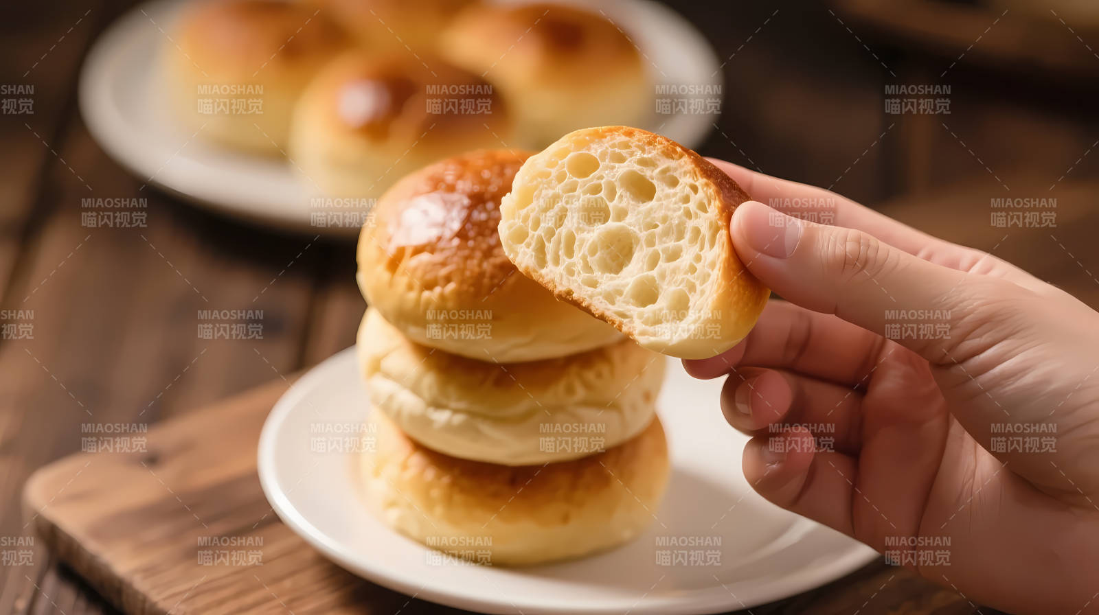 手撕松软小面包 香诱人心图片
