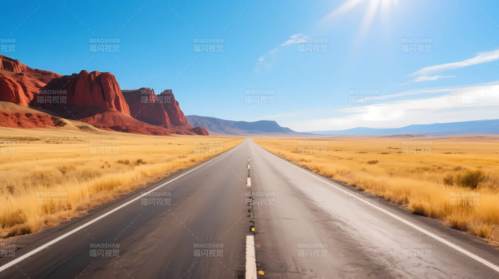 荒漠公路直通红岩天际线图片