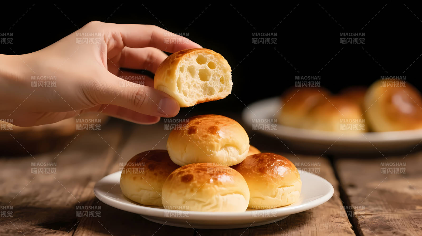 手撕小面包 松软诱人香图片