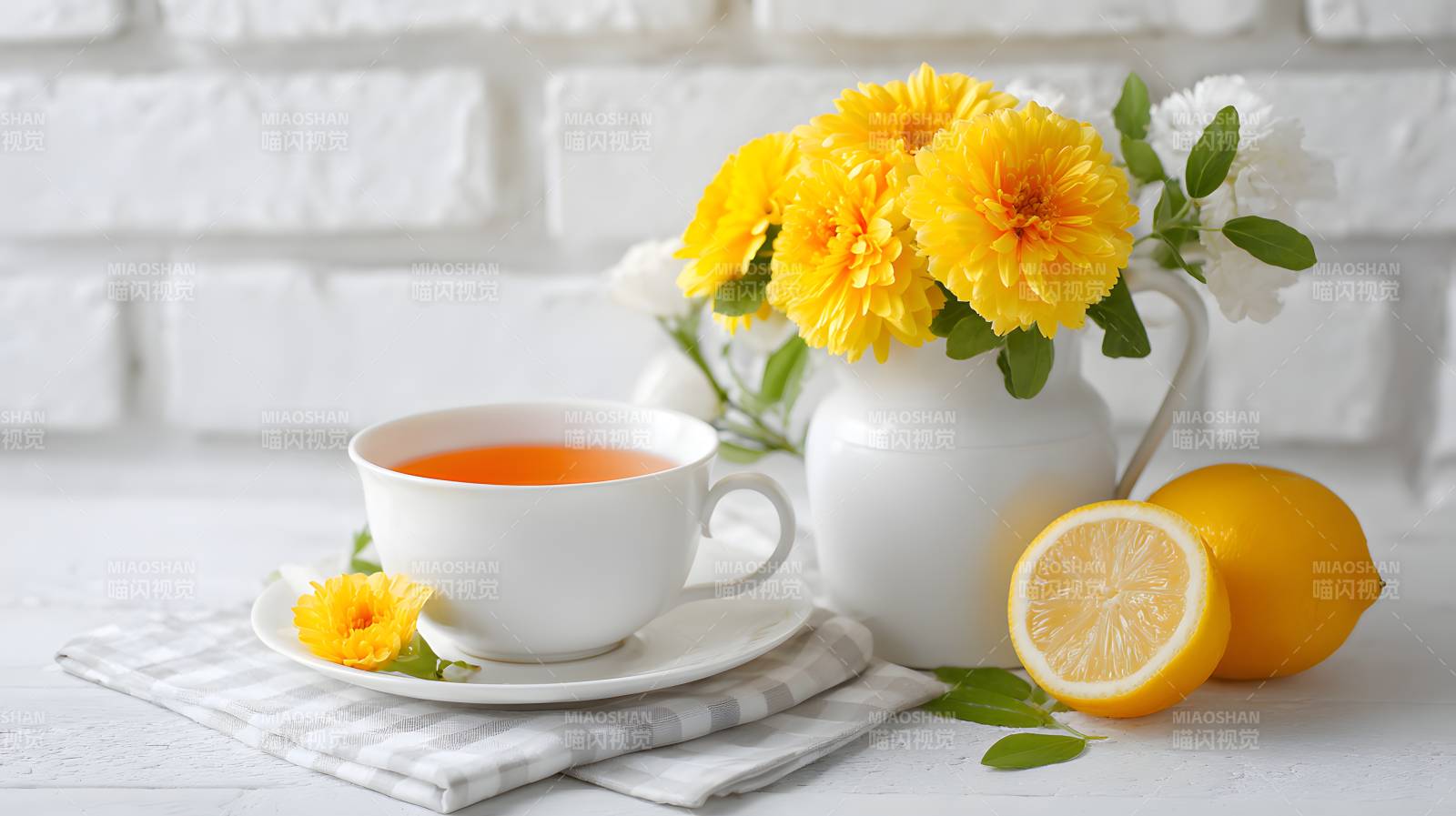 柠檬茶配黄花 清新午后时光图片