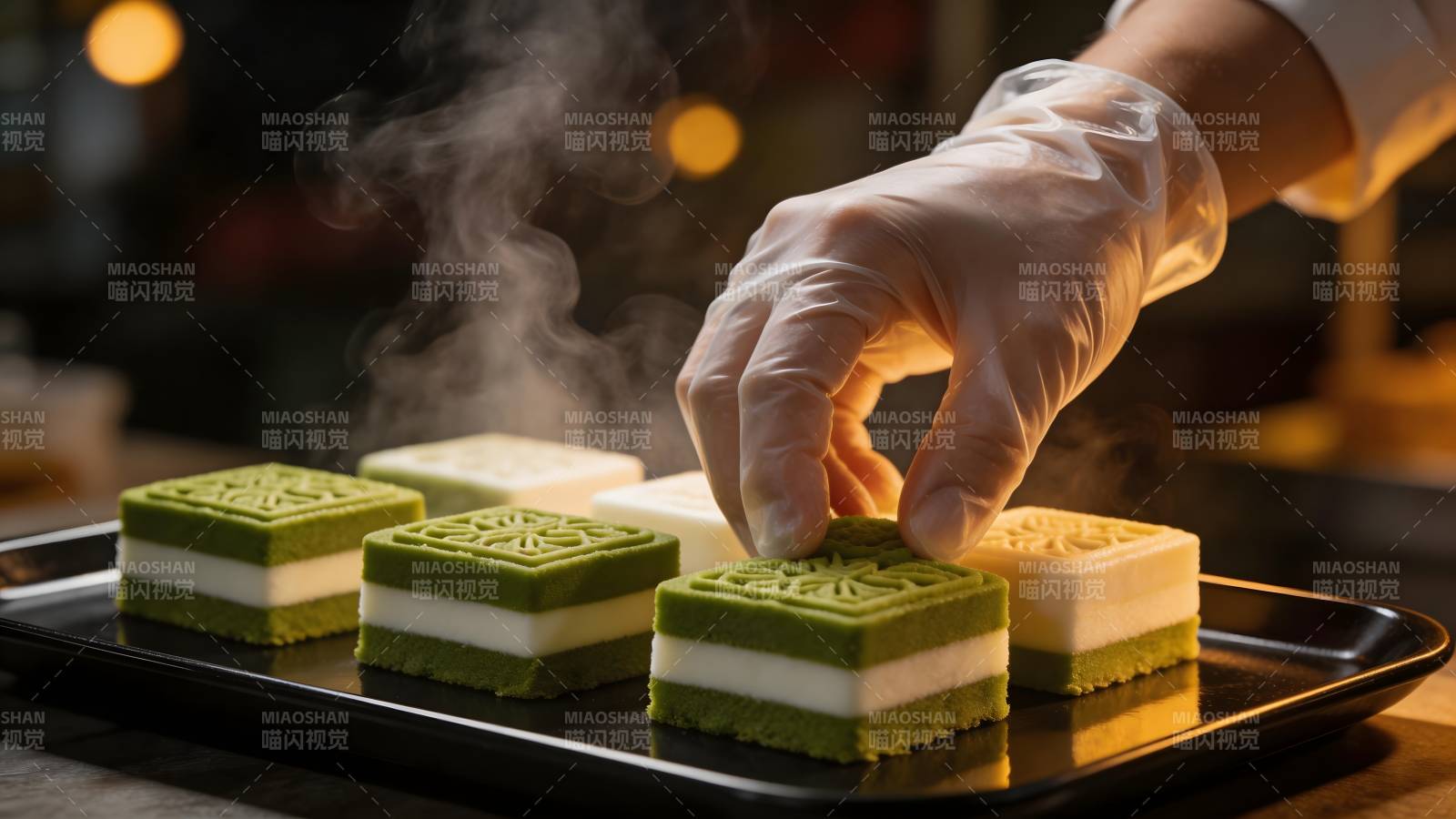 手作蒸糕 热气腾腾香四溢图片