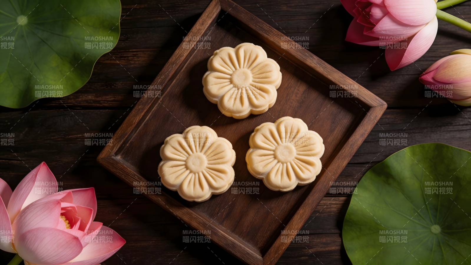 荷香月饼 雅致中秋味图片